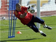 Bóng đá anh, ngoại hạng anh, lịch thi đấu euro 2012, Từ Liga tới World Cup:  Valdes: "Tôi không phải số 3"