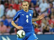 Bóng đá anh, ngoại hạng anh, lịch thi đấu euro 2012, Thử nghiệm mới của Lippi: Chiellini đá hậu vệ trái
