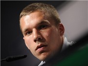 Bóng đá anh, ngoại hạng anh, lịch thi đấu euro 2012, Lukas Podolski: Hai bộ mặt của “Hoàng tử”