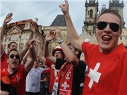 Bóng đá anh, ngoại hạng anh, lịch thi đấu euro 2012, "Món quà" của Thụy Sỹ & cơn ác mộng của Tây Ban Nha