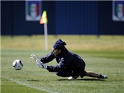 Bóng đá anh, ngoại hạng anh, lịch thi đấu euro 2012, ĐT Italia: Buffon sẽ phải phẫu thuật