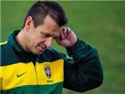 Bóng đá anh, ngoại hạng anh, lịch thi đấu euro 2012, Dunga trải lòng sau "sự cố"
