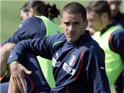 Bóng đá anh, ngoại hạng anh, lịch thi đấu euro 2012, Juve tăng tốc trên TTCN: Mua Bonucci, bán Tiago và Criscito
