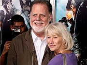 Bóng đá anh, ngoại hạng anh, lịch thi đấu euro 2012, Helen Mirren gây ngạc nhiên cho chồng bằng ảnh "nóng"
