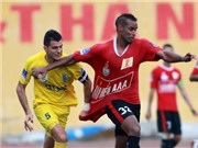 Bóng đá anh, ngoại hạng anh, lịch thi đấu euro 2012, CĐV và cầu thủ V.NB đấu khẩu