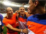 Bóng đá anh, ngoại hạng anh, lịch thi đấu euro 2012, Báo chí Hà Lan “nổ” tưng bừng với chiến thắng của đội nhà