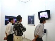 Bóng đá anh, ngoại hạng anh, lịch thi đấu euro 2012, Dùng tivi để triển lãm tranh