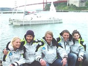 Bóng đá anh, ngoại hạng anh, lịch thi đấu euro 2012, Thuyền vỏ chai vượt Thái Bình Dương phải gọi cứu hộ