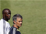 Bóng đá anh, ngoại hạng anh, lịch thi đấu euro 2012, Đồng đội phàn nàn về Lass Diarra