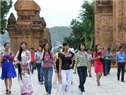 Bóng đá anh, ngoại hạng anh, lịch thi đấu euro 2012, Thí sinh HHTGNV tham quan Khánh Hòa