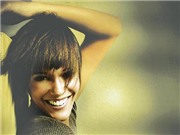 Bóng đá anh, ngoại hạng anh, lịch thi đấu euro 2012,  Nhập khẩu người mẫu (bài 3): Amanda Delepine Scott - Làm việc tại Việt Nam vì ham vui