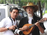 Bóng đá anh, ngoại hạng anh, lịch thi đấu euro 2012, Lão nghệ sĩ "đường phố" gặp nhiếp ảnh gia “vỉa hè”