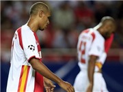 Bóng đá anh, ngoại hạng anh, lịch thi đấu euro 2012, Cuộc chiến top 4: Những kẻ cần tiến lại lùi