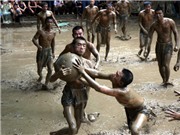Bóng đá anh, ngoại hạng anh, lịch thi đấu euro 2012, Vật cầu nước làng Vân