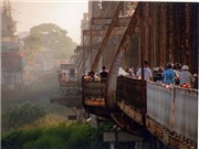 Bóng đá anh, ngoại hạng anh, lịch thi đấu euro 2012, Cầu Long Biên trong ký ức hàng triệu con người