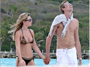 Bóng đá anh, ngoại hạng anh, lịch thi đấu euro 2012, Cặp Peter Crouch - Abbey Clancy: Sau scandal là...em bé 