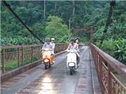 Bóng đá anh, ngoại hạng anh, lịch thi đấu euro 2012, "Phượt" từ Đông sang Tây Bắc trong tuần bão