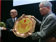 Bóng đá anh, ngoại hạng anh, lịch thi đấu euro 2012, Mừng thọ Giáo sư, Anh hùng lao động Vũ Khiêu