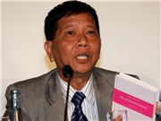 Bóng đá anh, ngoại hạng anh, lịch thi đấu euro 2012, Nhà văn Nguyễn Huy Thiệp giới thiệu "Tướng về hưu" tại Đức