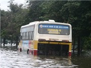 Bóng đá anh, ngoại hạng anh, lịch thi đấu euro 2012, Mưa dữ dội sáng sớm 28/9: Người Hà Nội nơm nớp lo