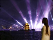 Bóng đá anh, ngoại hạng anh, lịch thi đấu euro 2012, "Đêm lung linh Hồ Gươm" với 5 sân khấu