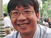 Bóng đá anh, ngoại hạng anh, lịch thi đấu euro 2012, Nhà thơ Trương Nam Hương với “món quà cho Hà Nội” 