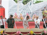 Bóng đá anh, ngoại hạng anh, lịch thi đấu euro 2012, Dựng Tượng đài Bác Hồ với các dân tộc Tây Nguyên 