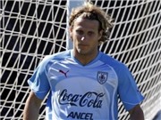 Bóng đá anh, ngoại hạng anh, lịch thi đấu euro 2012, Forlan bật “đèn xanh” cho Liverpool và Tottenham