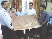 Bóng đá anh, ngoại hạng anh, lịch thi đấu euro 2012, Nghệ nhân Vũ Mạnh Hải: Làm sách đồng gửi trăm năm sau 