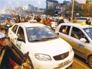 Bóng đá anh, ngoại hạng anh, lịch thi đấu euro 2012, Taxi “cháy hàng”, trông xe “chặt chém”