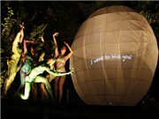 Bóng đá anh, ngoại hạng anh, lịch thi đấu euro 2012, Ấn tượng đại tiệc “Cây đời” của Đào Anh Khánh