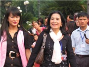 Bóng đá anh, ngoại hạng anh, lịch thi đấu euro 2012, Sự kiện thảm đỏ: Hấp dẫn nhưng vắng khán giả