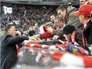 Bóng đá anh, ngoại hạng anh, lịch thi đấu euro 2012, Louis van Gaal cảm ơn Sepp Blatter