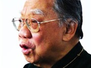 Bóng đá anh, ngoại hạng anh, lịch thi đấu euro 2012, Trần Văn Khê và bài học từ đàn đá, trống đồng