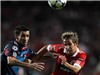 Bóng đá anh, ngoại hạng anh, lịch thi đấu euro 2012, Lyon thua nghẹt thở trước Benfica: Sai lầm và điên rồ!