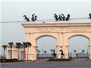 Bóng đá anh, ngoại hạng anh, lịch thi đấu euro 2012, Cú húc thẳng ngực giới kiến trúc sư Việt Nam?