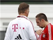 Bóng đá anh, ngoại hạng anh, lịch thi đấu euro 2012, Bayern khủng hoảng: Ribery “bật” Van Gaal