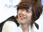 Bóng đá anh, ngoại hạng anh, lịch thi đấu euro 2012, Ảnh của Kim Hyun Joong đáng giá hơn 12.000 USD