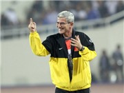 Bóng đá anh, ngoại hạng anh, lịch thi đấu euro 2012, HLV Simon McMenemy: Hẹn Calisto lần sau để phân tài cao thấp