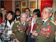 Bóng đá anh, ngoại hạng anh, lịch thi đấu euro 2012, Triển lãm "Những kỷ vật kháng chiến...": Từ lá thư tình không muốn đốt