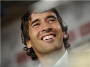 Bóng đá anh, ngoại hạng anh, lịch thi đấu euro 2012, Raul lập hat-trick thứ hai cho Schalke: “Chúa nhẫn” vẫn còn phép màu 