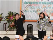 Bóng đá anh, ngoại hạng anh, lịch thi đấu euro 2012, Lục Tiểu Linh Đồng múa “gậy như ý” ở Đại học Văn hóa