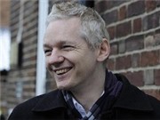 Bóng đá anh, ngoại hạng anh, lịch thi đấu euro 2012, Hợp đồng viết tự truyện của Assange giá 1,5 triệu USD