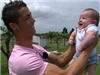 Bóng đá anh, ngoại hạng anh, lịch thi đấu euro 2012, Cristiano Ronaldo bị "người tình cũ" đòi lại con