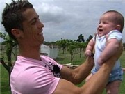 Bóng đá anh, ngoại hạng anh, lịch thi đấu euro 2012, Cristiano Ronaldo bị "người tình cũ" đòi lại con