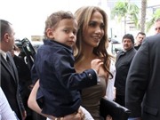 Bóng đá anh, ngoại hạng anh, lịch thi đấu euro 2012, Jennifer Lopez giải thích về chuyện “bán lúa non”