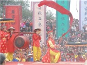 Bóng đá anh, ngoại hạng anh, lịch thi đấu euro 2012, Bí ẩn màn múa “quay lưng” lại khán đài
