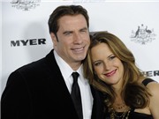 Bóng đá anh, ngoại hạng anh, lịch thi đấu euro 2012, John Travolta thuê hẳn một "đội" trông con