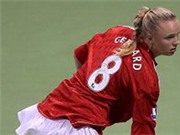Bóng đá anh, ngoại hạng anh, lịch thi đấu euro 2012, Điều bất ngờ người đẹp Wozniacki dành cho Gerrard