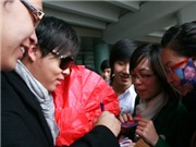 Bóng đá anh, ngoại hạng anh, lịch thi đấu euro 2012, 2 tỷ đồng chi cho live show của Quang Lê ở Hà Nội 